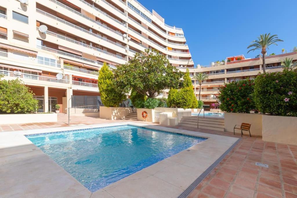 Apartment Centro Con Parking Marbella