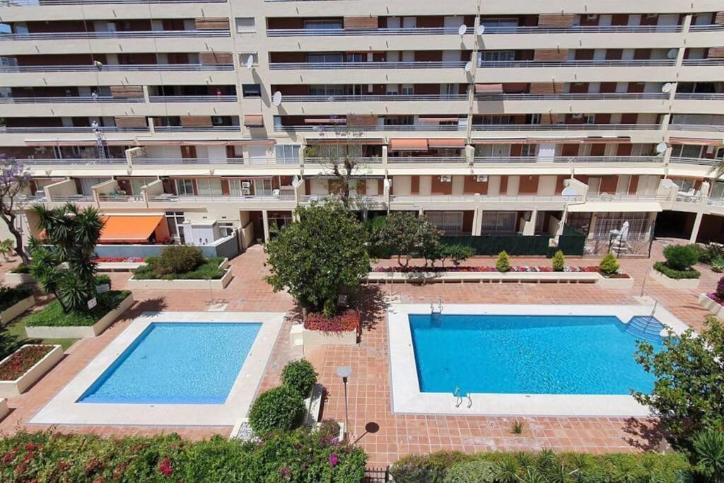 Centro Con Parking Apartment