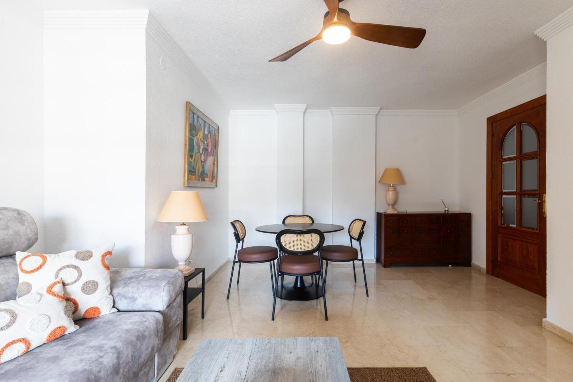 Centro Con Parking Apartment *